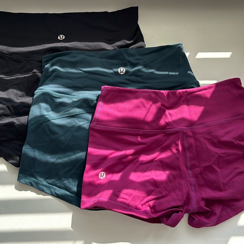 Lululemon shorts pack